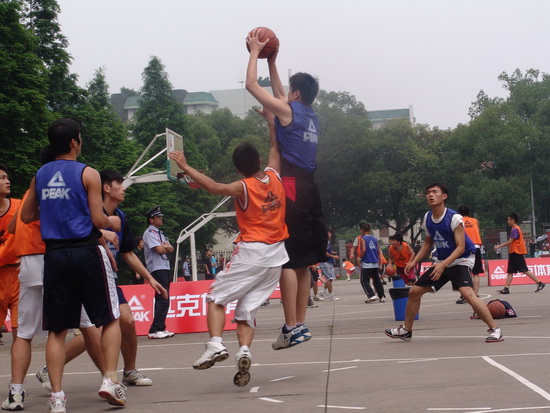 尼一直以